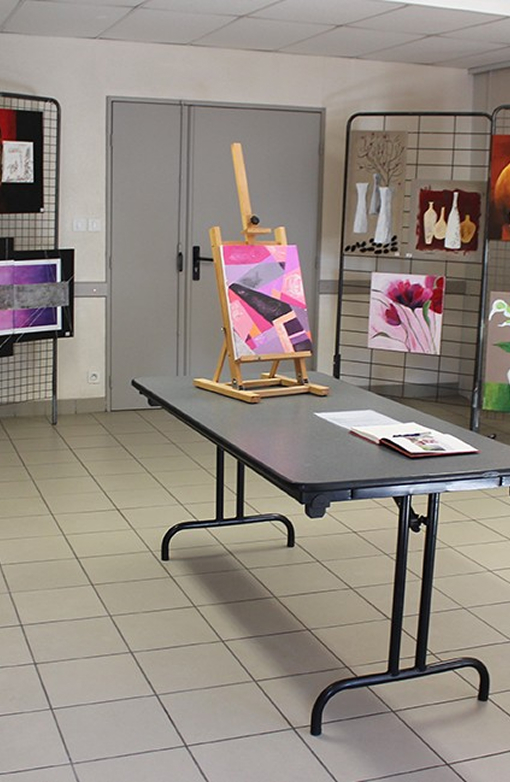 Atelier peinture pour groupe à l’Espace Beauvoir